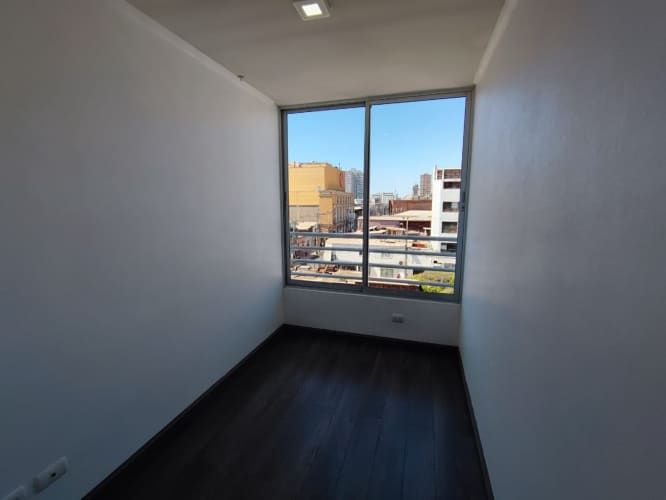Departamento en arriendo c/ estacionamiento en Centro de Iquique