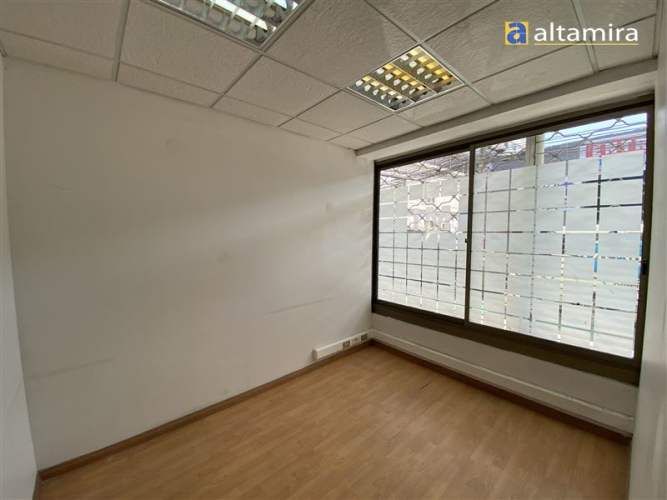 OFICINA Local Comercial Central - Vivar / San Martin