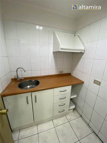 OFICINA Local Comercial Central - Vivar / San Martin