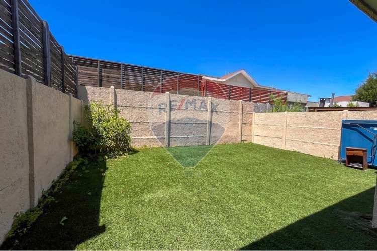 Hermosa e iluminada casa en valle grande