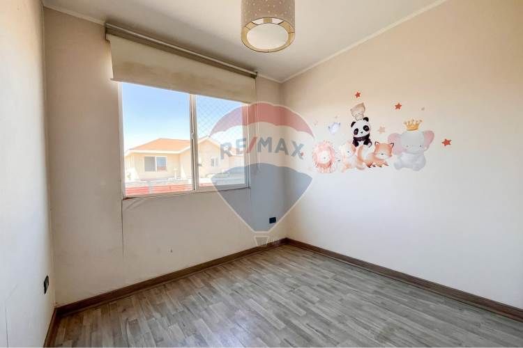 Hermosa e iluminada casa en valle grande