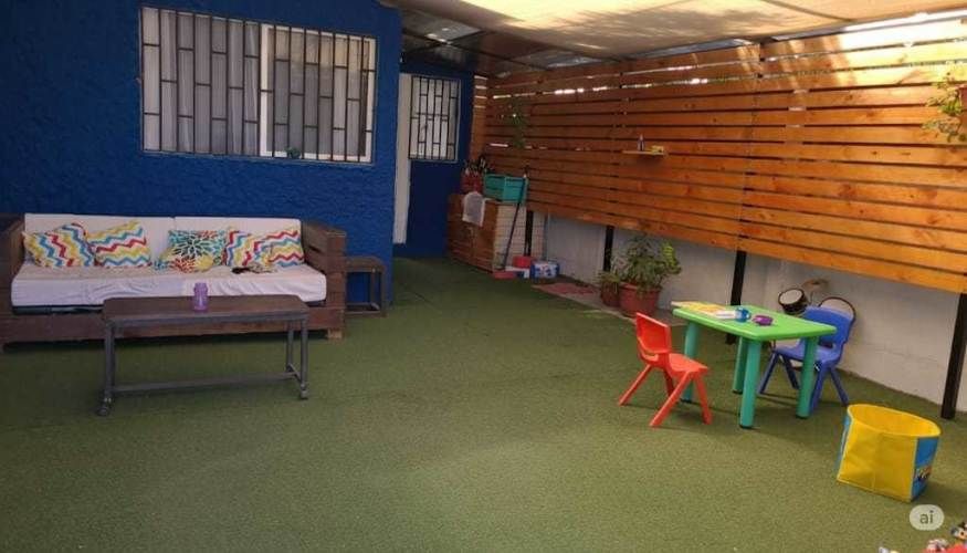 Gran y acogedora casa en sector tranquilo (130180)