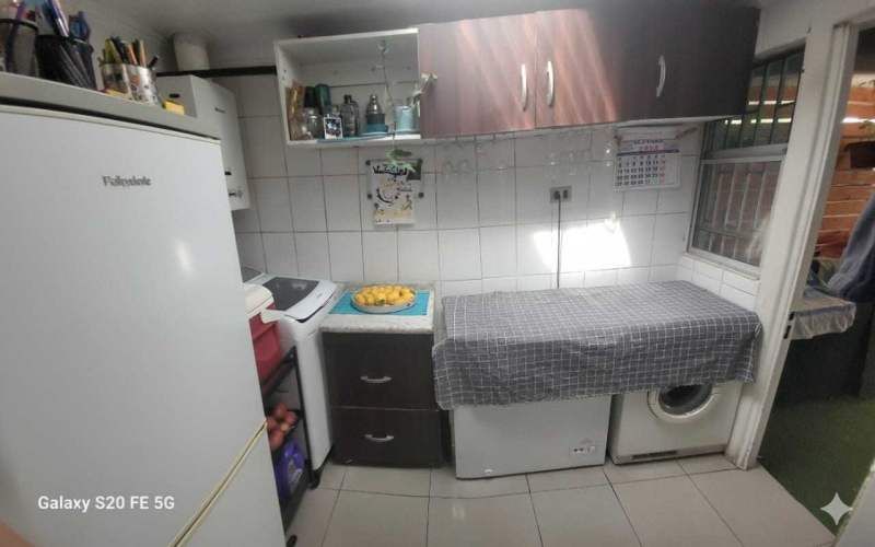 Gran y acogedora casa en sector tranquilo (130180)