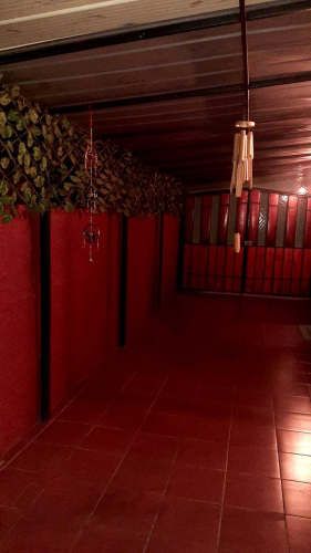 casa con estacionamiento y patio  (130150)