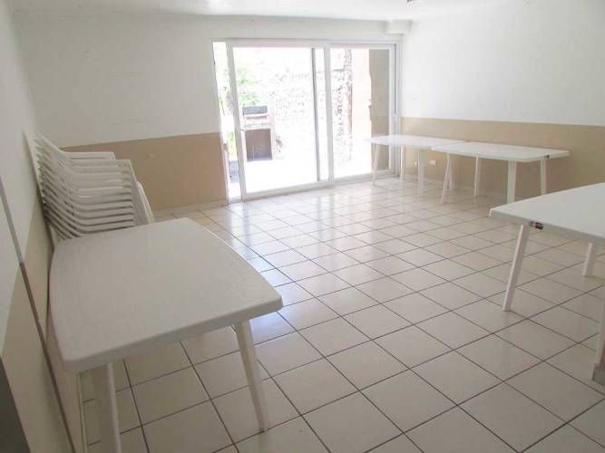 Metro Hospitales, Independencia (130144)