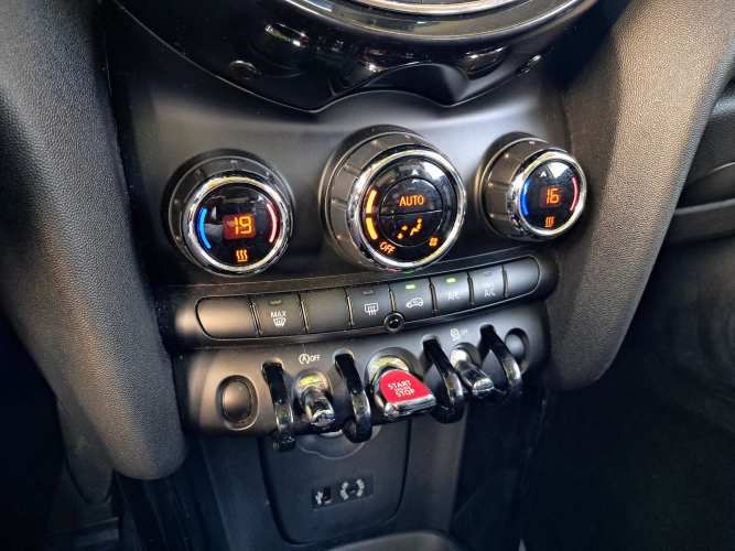 MINI COOPER S F56 2.0 AUT 2017