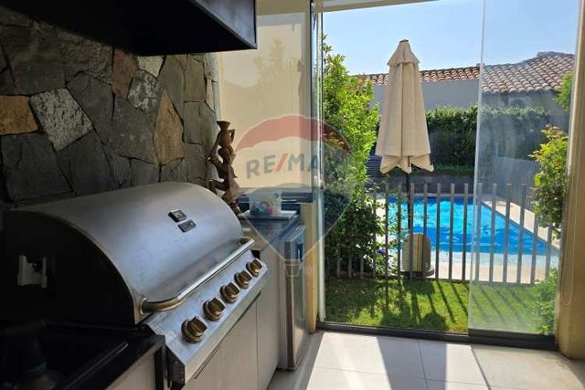 Impecable casa 1 piso en piedra roja