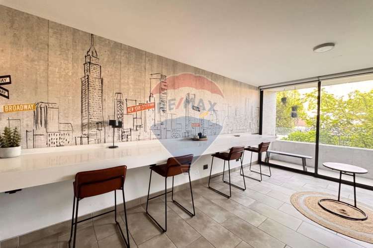 Semi nuevo mariposa gran terraza