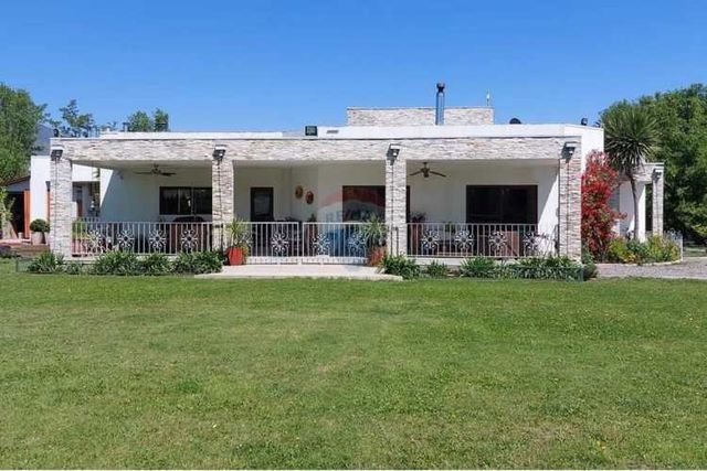 Gran parcela ubicada en colonia kennedy, paine!!