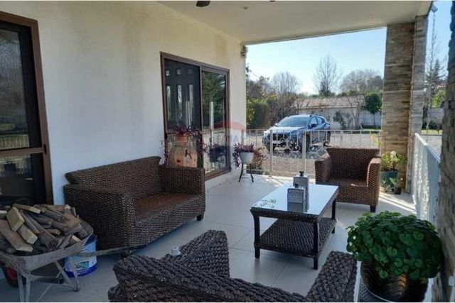 Gran parcela ubicada en colonia kennedy, paine!!