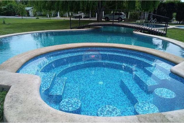 Gran parcela ubicada en colonia kennedy, paine!!