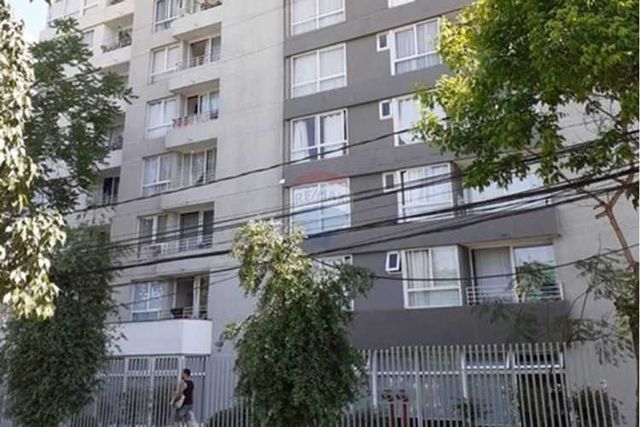 Depto con balcón 1d1b en independencia