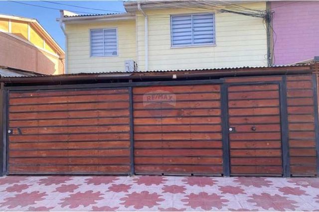 Vendo linda y familiar casa en quilicura