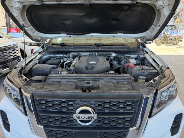 NISSAN NAVARA 4X4 LE