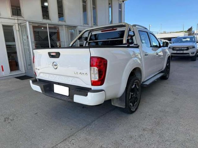 NISSAN NAVARA 4X4 LE