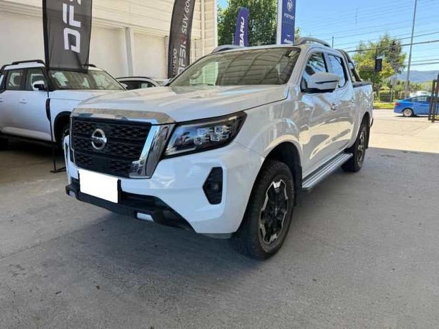 NISSAN NAVARA 4X4 LE