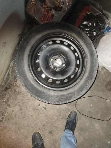 Llanta con Neumàtico Aro 15 185/65/R15