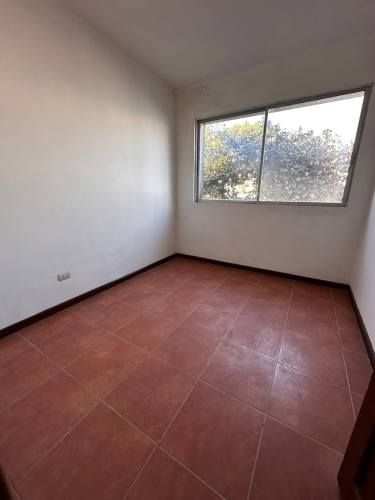 ¡REBAJADO! Se vende departamento en el centro de Chillán