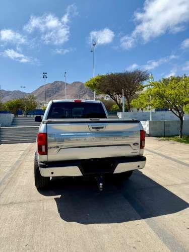 Vendo o permuto Platinium km