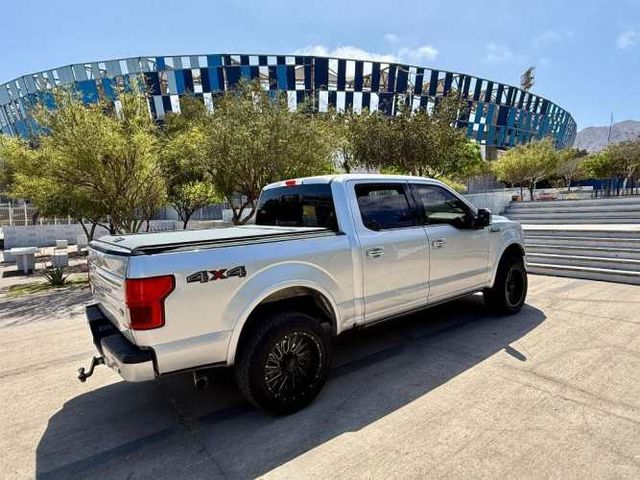 Vendo o permuto Platinium km