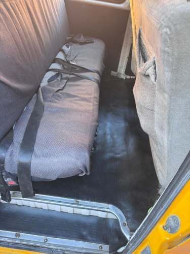 Vendo Furgon amarillo