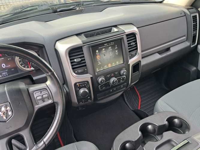 DODGE RAM 1500 NEW 4X4 3.6 AUT 2017