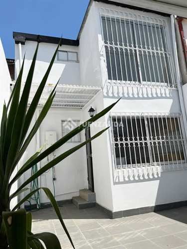 CASA El Rosedal / Av. Pedro Montt