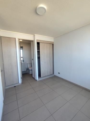 SE ARRIENDA DEPARTAMENTO EN LA CISTERNA