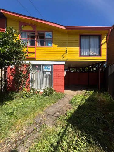 EXCELENTE OPORTUNIDAD VILLA GANADEROS CASA DE 4 DORMITORIOS Y SALA DE ESTAR