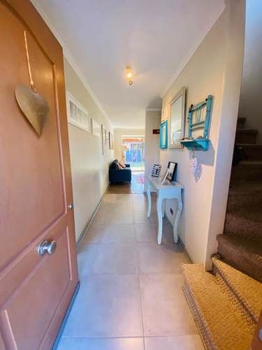 CERCANA A COLEGIOS HIGHLANDS, CABO DE HORNOS, entre otros