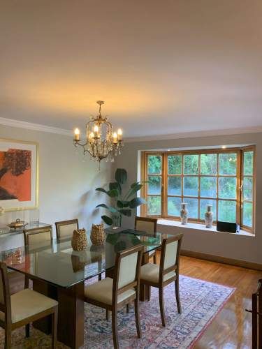 VENTA CASA ESTILO INGLÉS FRENTE AL SANTIAGO COLLEGE, LOS TRAPENSES