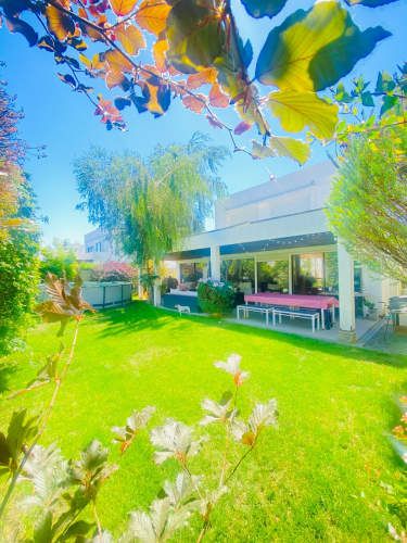 VENTA CASA MEDITERRANEA CHAMISERO COLEGIOS DUNALASTAIR - LINCON - ALIANZA FRANCESA