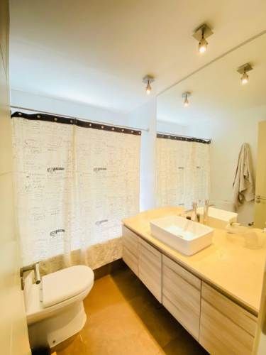 VENTA CASA MEDITERRANEA CHAMISERO COLEGIOS DUNALASTAIR - LINCON - ALIANZA FRANCESA