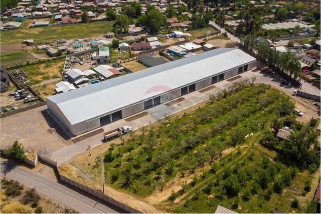 Arriendo de galpón agroindustrial