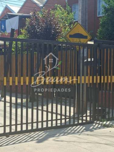 Arriendo casa interior Maipú