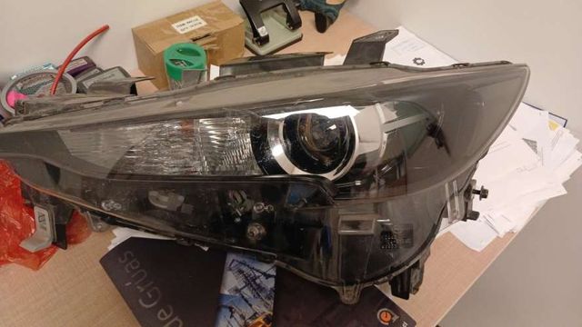 OPTICO IZQUIERDO MAZDA CX5 HALOGENO AÑO 2018