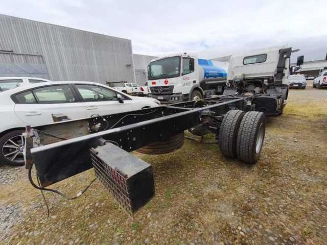 Oportunidad única! Mitsubishi Fuso 1017 - Como nuevo, solo 21.406 km