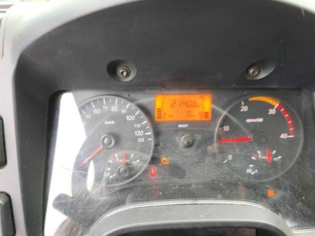 Oportunidad única! Mitsubishi Fuso 1017 - Como nuevo, solo 21.406 km