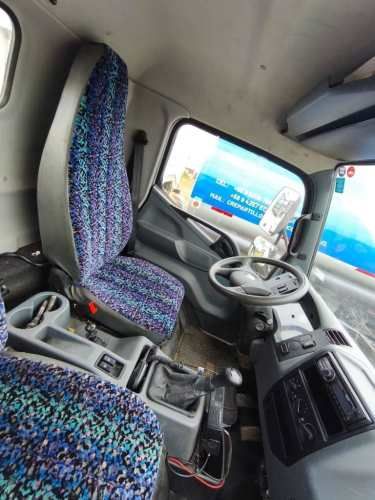 Oportunidad única! Mitsubishi Fuso 1017 - Como nuevo, solo 21.406 km