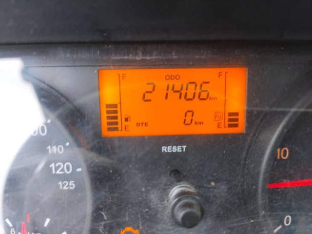 Oportunidad única! Mitsubishi Fuso 1017 - Como nuevo, solo 21.406 km