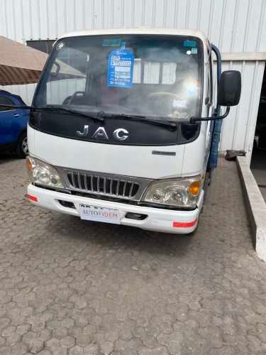 CAMION JAC URBAN HFC 1042 AÑO 2013 Km 62011