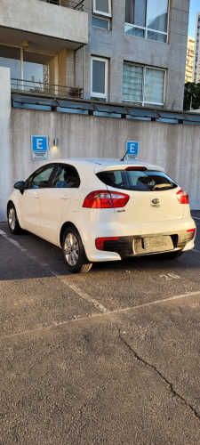 Kia Rio 5 EX Full año 2017