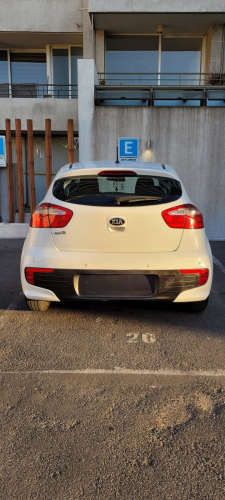 Kia Rio 5 EX Full año 2017