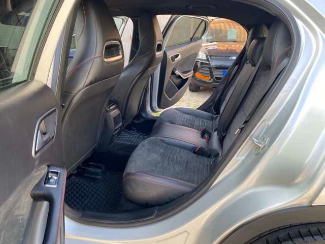 STATION WAGON MERCEDEZ BENZ GLA 220D AÑO 2016 Km 128053