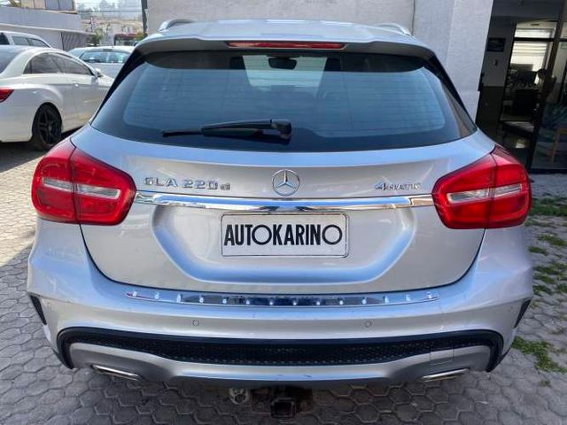 STATION WAGON MERCEDEZ BENZ GLA 220D AÑO 2016 Km 128053