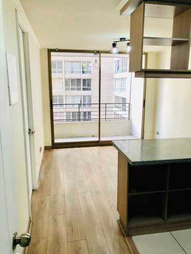 SE ARRIENDA DEPTO DE 2D+2B+EST+BOD ESTACON CENTRAL