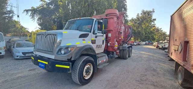 CAMION CON EQUIPO DE ASPIRADO Marca INTERNATIONA Modelo 7600 Año 2013