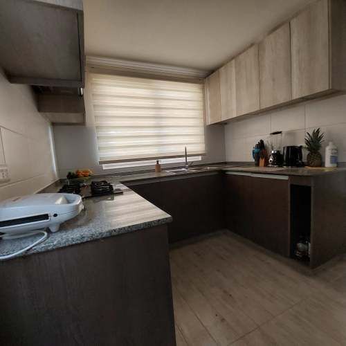 SE ARRIENDA HERMOSA Y AMPLIA CASA SECTOR COSTA LAGUNA, SIN AMOBLAR