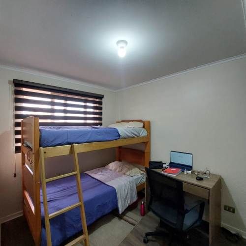 SE ARRIENDA HERMOSA Y AMPLIA CASA SECTOR COSTA LAGUNA, SIN AMOBLAR