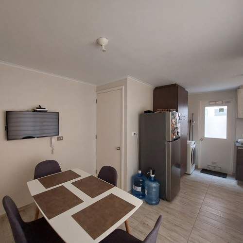 SE ARRIENDA HERMOSA Y AMPLIA CASA SECTOR COSTA LAGUNA, SIN AMOBLAR